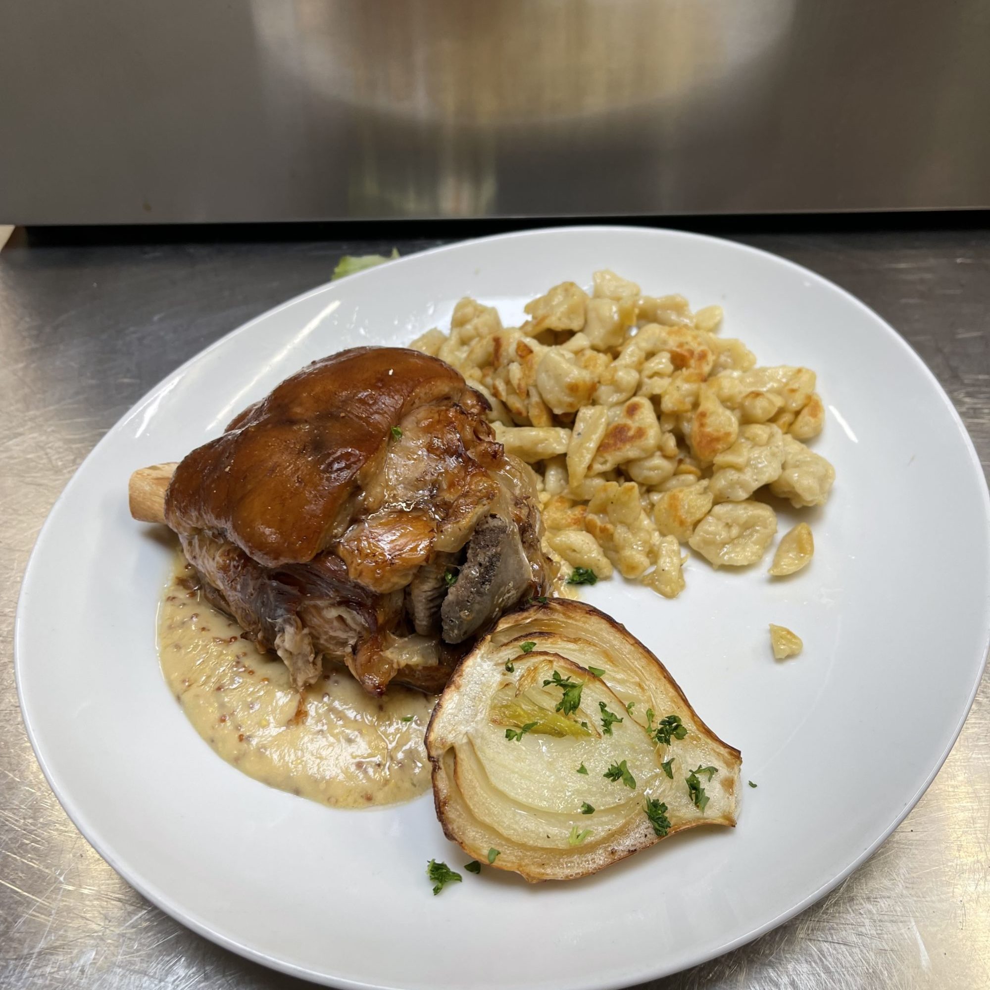 IMG_9497 2000X2000 | O'berge du parc Comment cuisiner les spaetzles traditionnels ? Sélestat