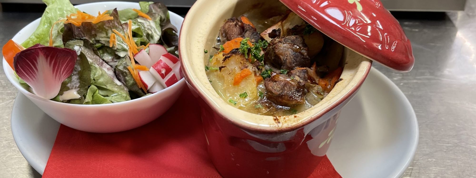 IMG_9504 2000X750 | O'berge du parc Quelle est l’origine de baeckeoffe ? Horbourg-Wihr